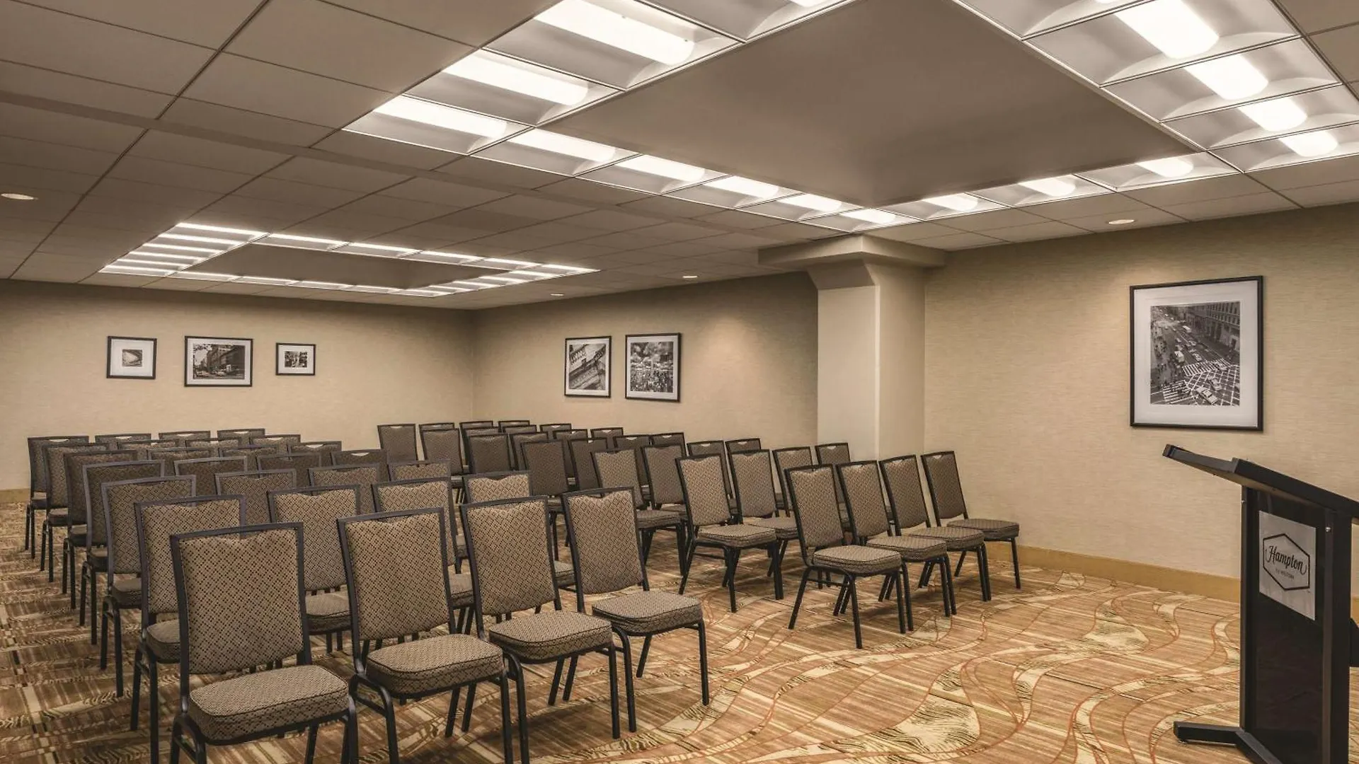 Hampton Inn New York - Laguardia Airport 3*,  Stati Uniti