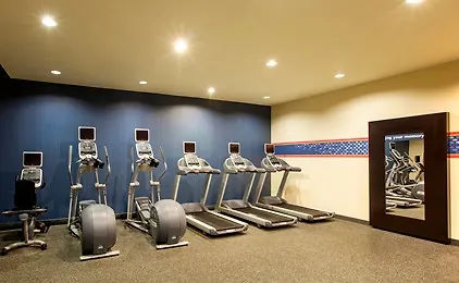 Hampton Inn New York - Laguardia Airport 3*,  Stati Uniti