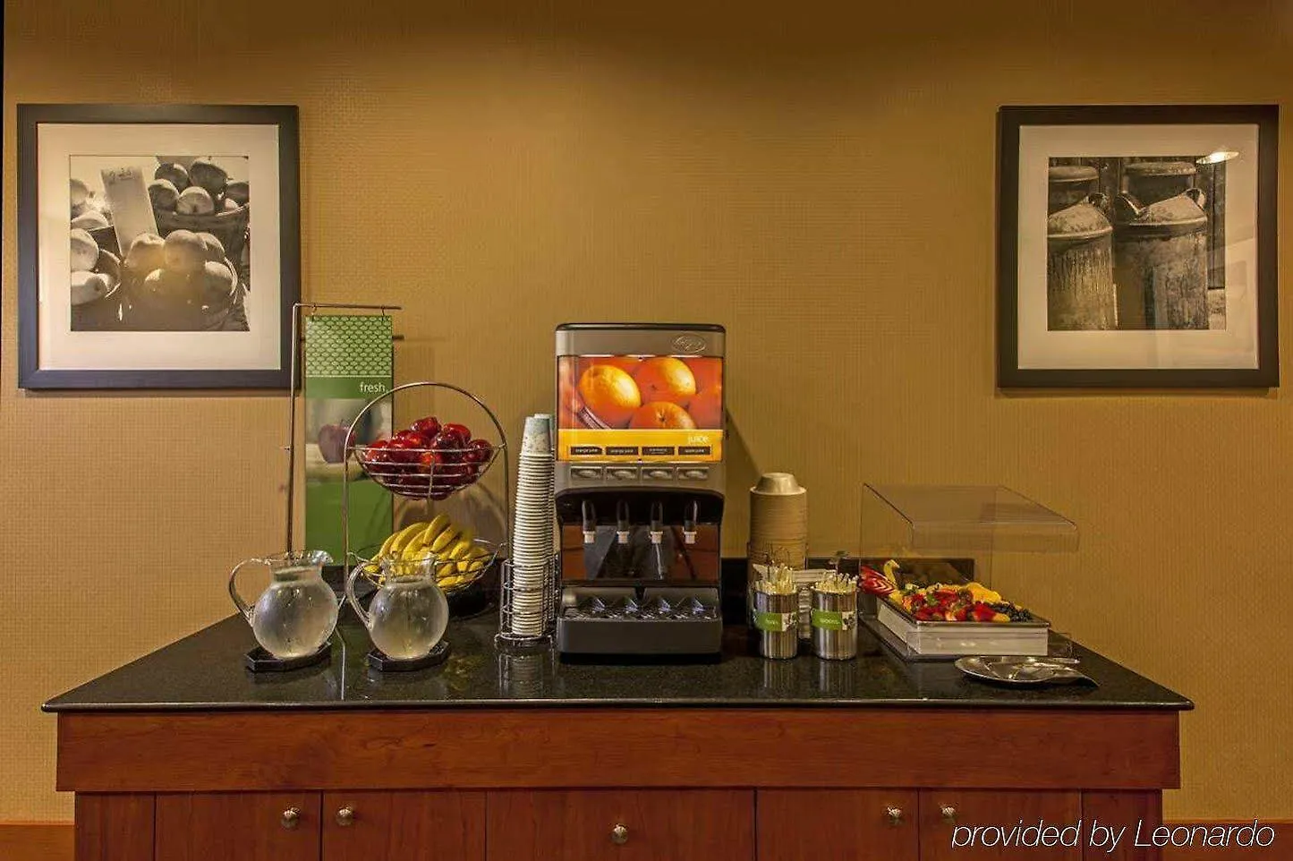 Hampton Inn New York - Laguardia Airport