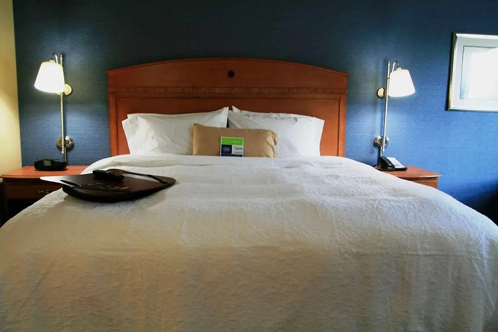Hampton Inn New York - Laguardia Airport