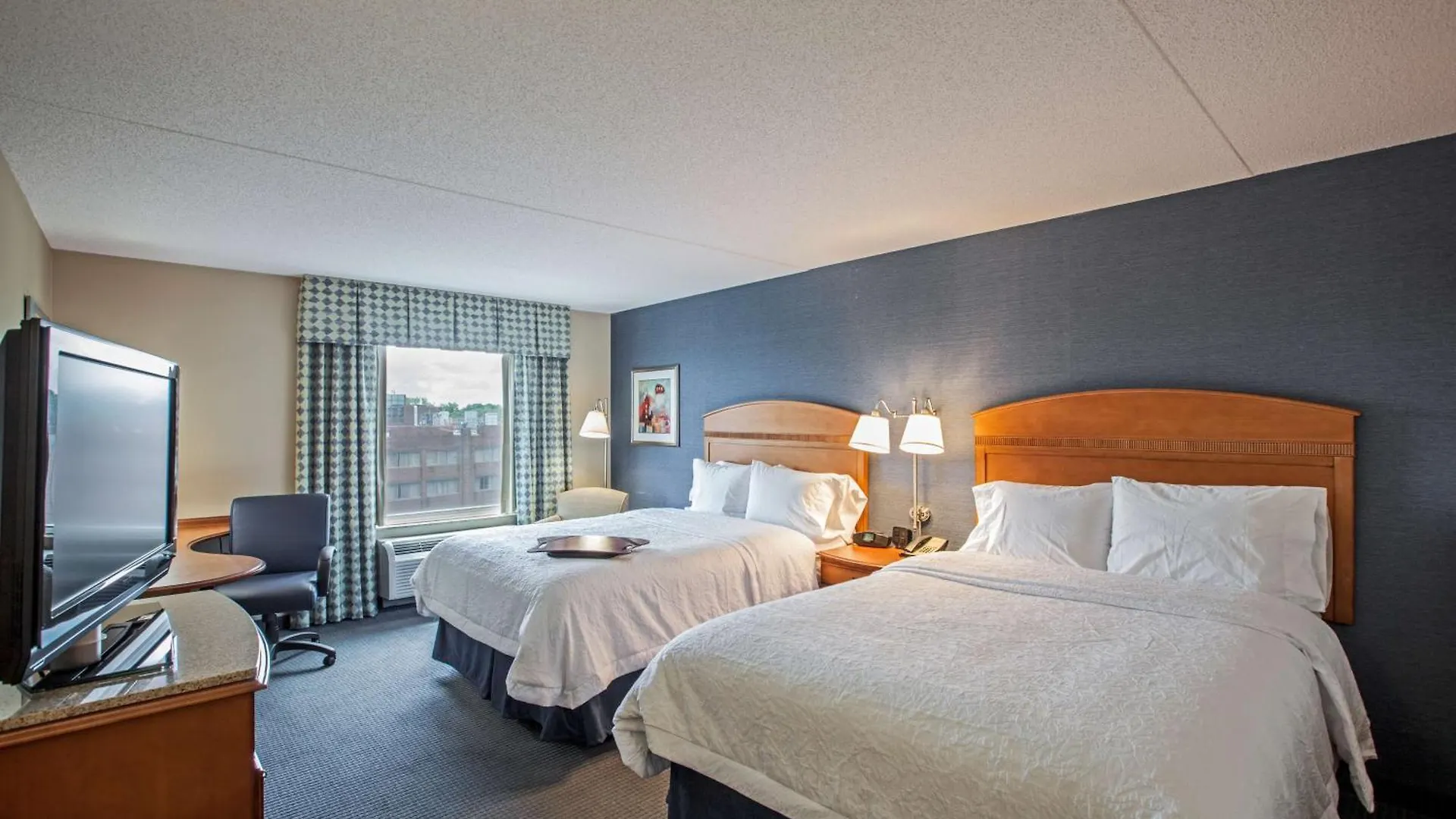 Hampton Inn New York - Laguardia Airport 3*,  United States