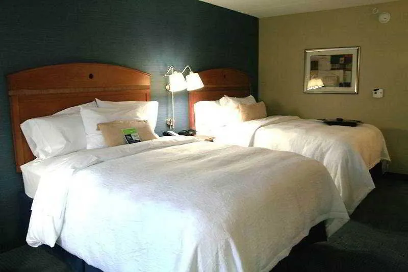 Hampton Inn New York - Laguardia Airport