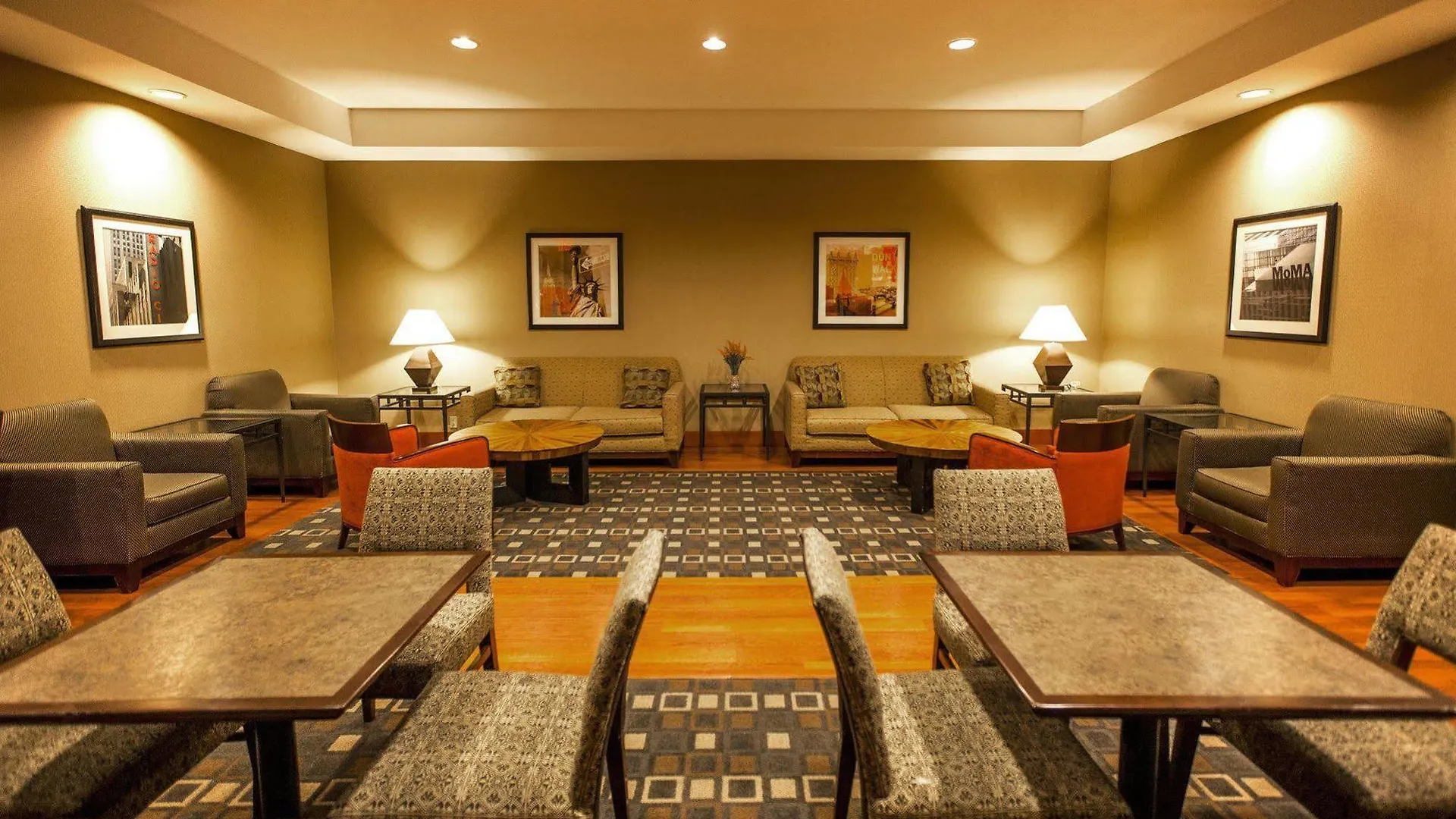 Hampton Inn New York - Laguardia Airport